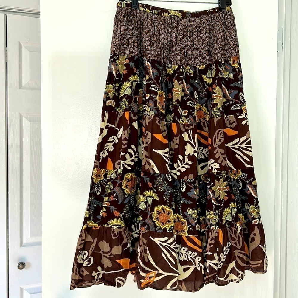 Y2K ELEMENTZ Cotton tiered Bohemian maxi skirt Brown floral mixed prints medium